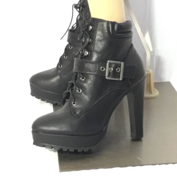 cady heeled bootie